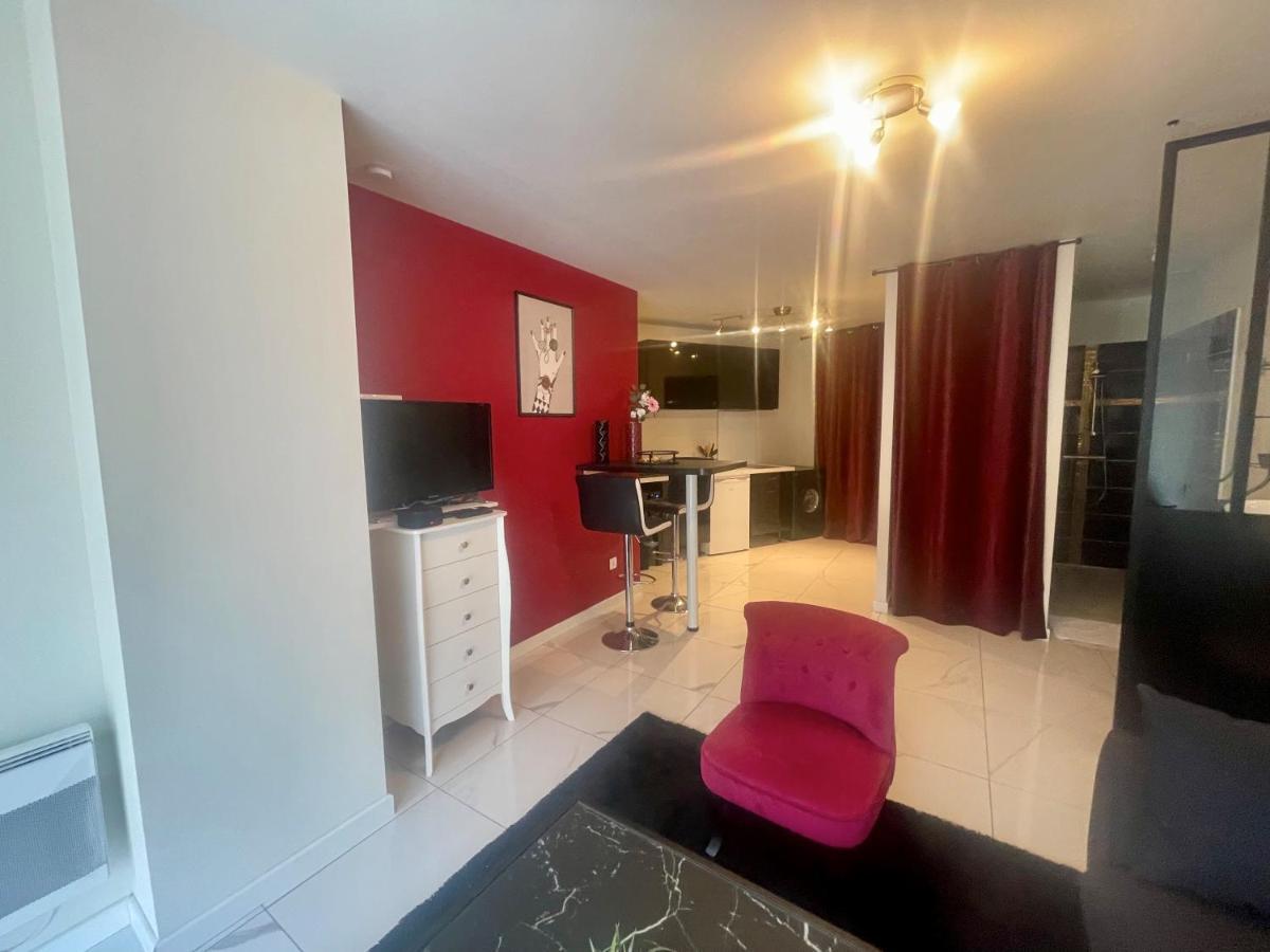 Studio Barok Proche Autoroute, Plages Et Attractions, Wifi - Tv, Calme Bessan Exterior foto
